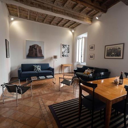 Artsy And Elegant Apartment Near Pantheon โรม ภายนอก รูปภาพ