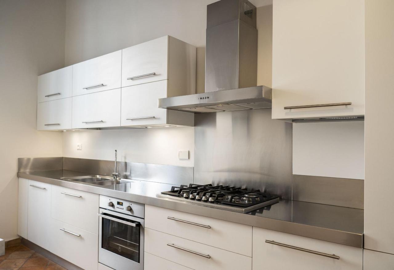 Artsy And Elegant Apartment Near Pantheon โรม ภายนอก รูปภาพ