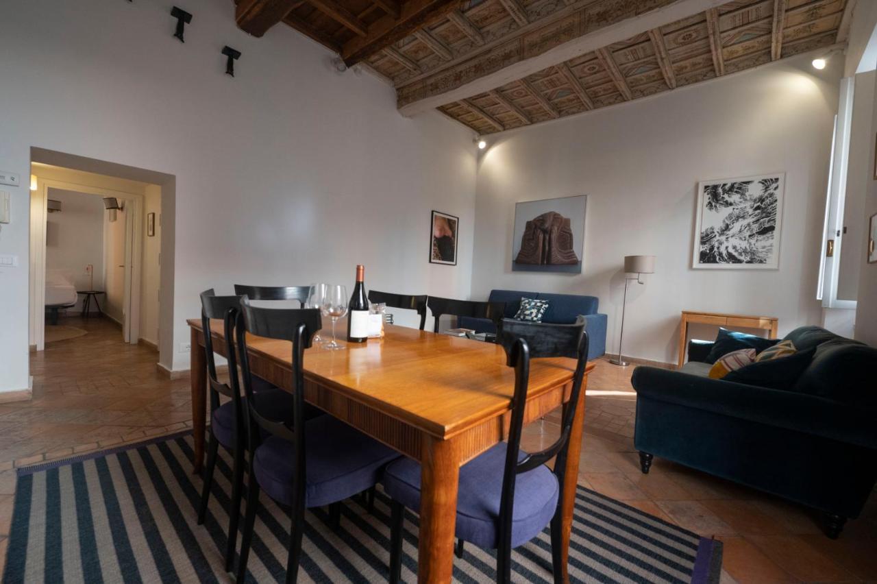 Artsy And Elegant Apartment Near Pantheon โรม ภายนอก รูปภาพ