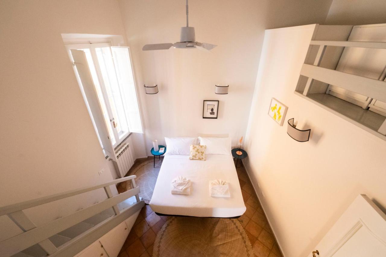 Artsy And Elegant Apartment Near Pantheon โรม ภายนอก รูปภาพ